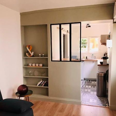 Maisonnette Avec Jardin Proche Paris Сен-Манде Екстериор снимка