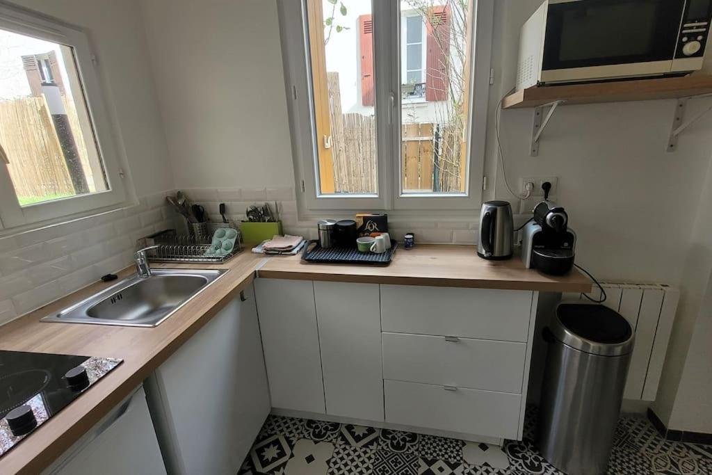 Maisonnette Avec Jardin Proche Paris Сен-Манде Екстериор снимка