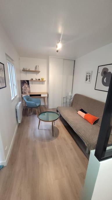 Maisonnette Avec Jardin Proche Paris Сен-Манде Екстериор снимка