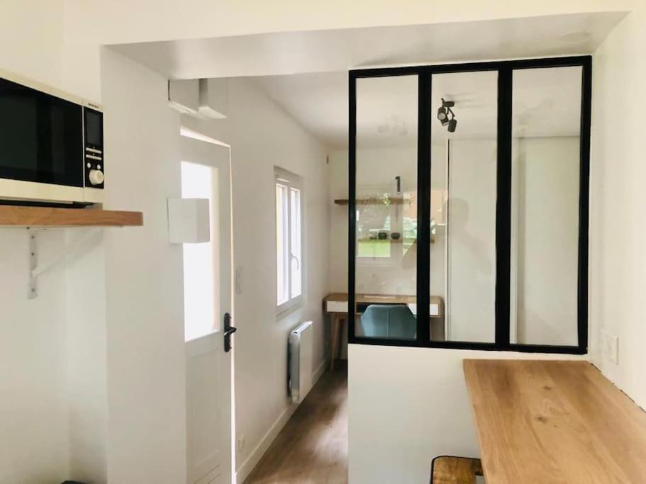 Maisonnette Avec Jardin Proche Paris Сен-Манде Екстериор снимка